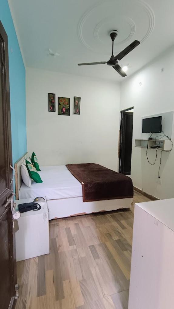Olt Hostel Rishikesh Ngoại thất bức ảnh